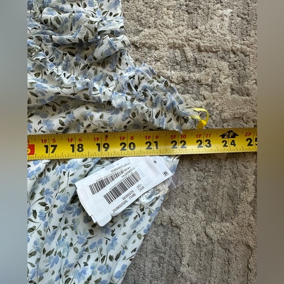 CeCe Smocked-Waist Cottage Core Midi Dress  1X New Ivory Blue Green 
Retail $129 - Picture 6 of 8